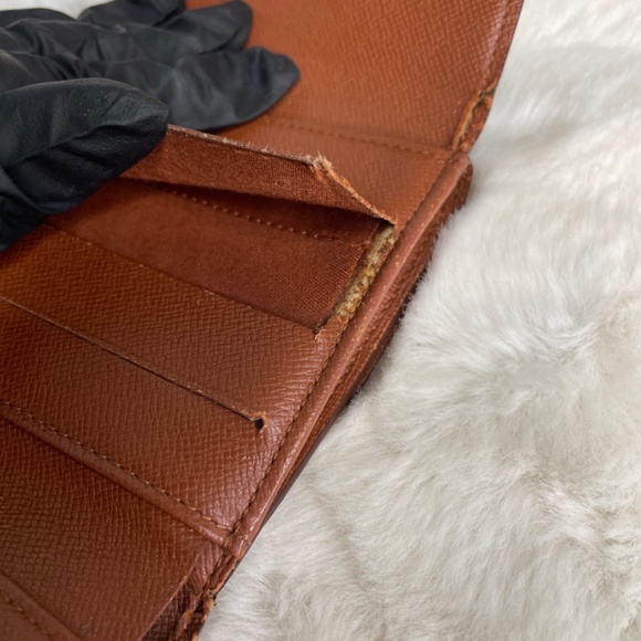 LOUIS VUITTON Monogram Portefeiulle Elise Trifold Wallet $UPDATE SOLD$ - Picture 6 of 11
